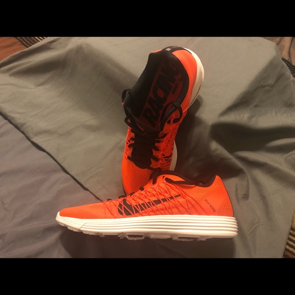 nike lunaracer+ 3 womens crimson and black - Picture 1 of 8
